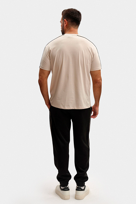 Футболка Armani Exchange