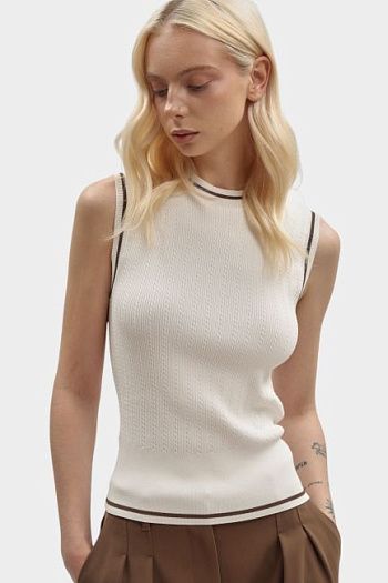 Топ Armani Exchange