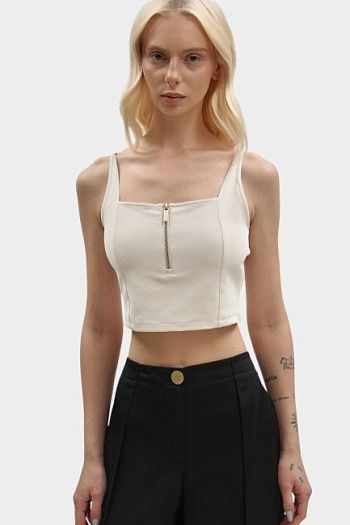 Топ Armani Exchange