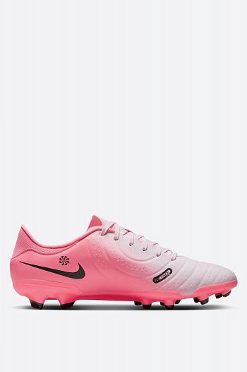Футбольные бутсы Nike