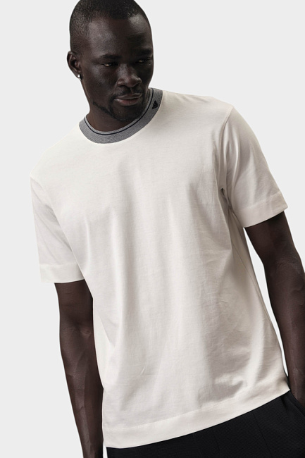 Футболка Emporio Armani