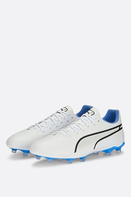 Футбольные бутсы Puma