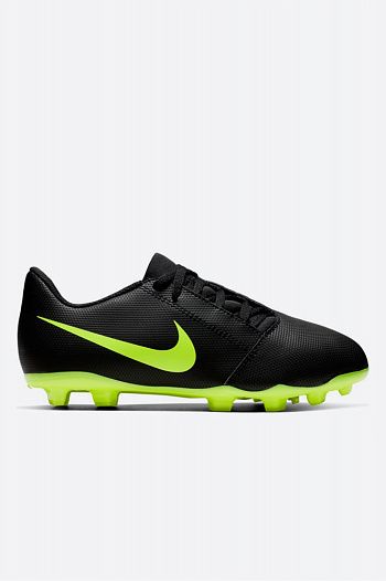 Футбольные бутсы Nike
