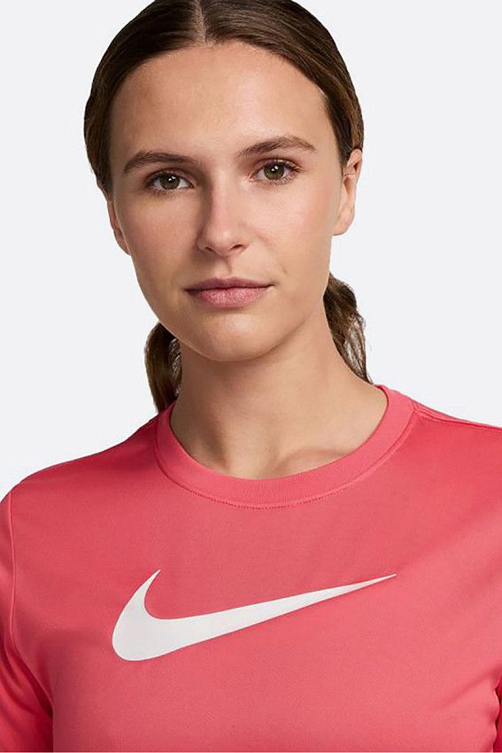 Футболка Nike Women's Dri-FIT Graphic