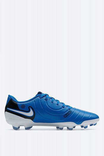 Футбольные бутсы Nike