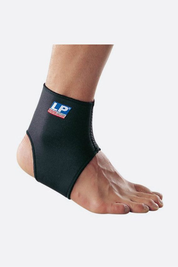 Суппорт голеностопа Lp support Черный