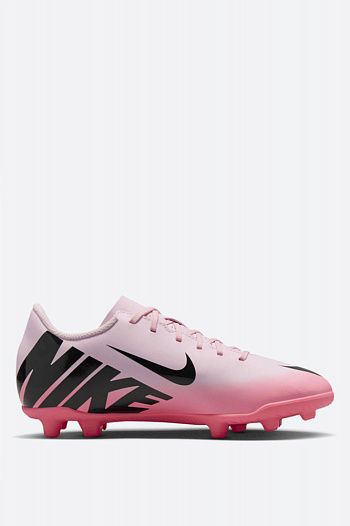 Бутсы Nike