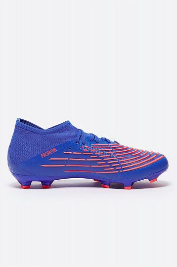 Футбольные бутсы Adidas