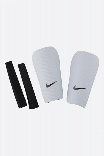 Щитки футбольные Nike