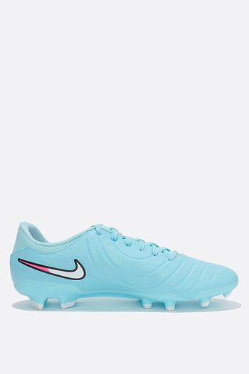 Футбольные бутсы Nike