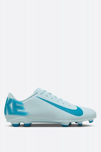 Футбольные бутсы Nike