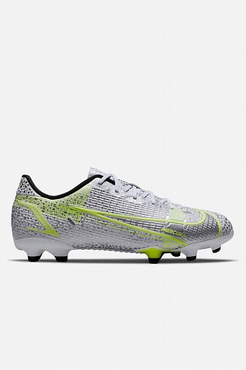Футбольные бутсы Nike