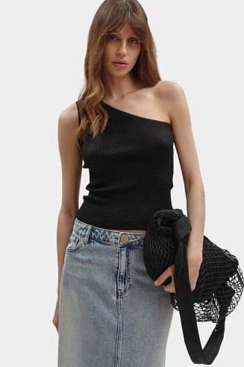 Топ Armani Exchange