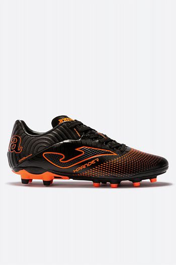 Футбольные бутсы Joma
