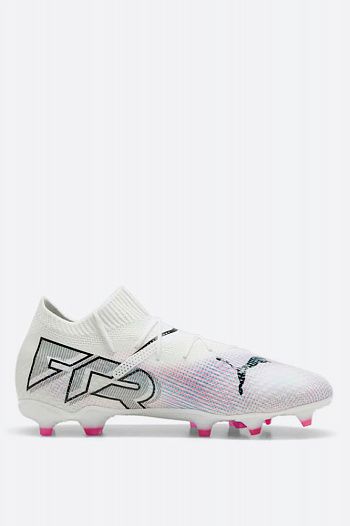 Футбольные бутсы Puma